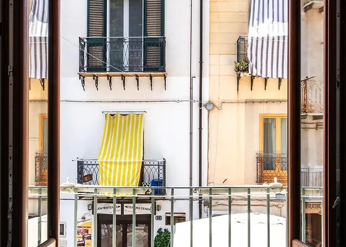 Dimora Umberto I By Wonderful Italy شقة تْشيفالو