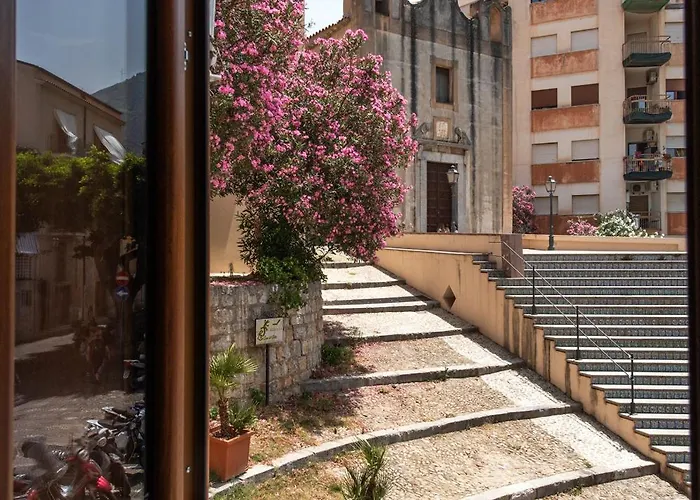 Апартаменти Dimora Umberto I By Wonderful Italy *